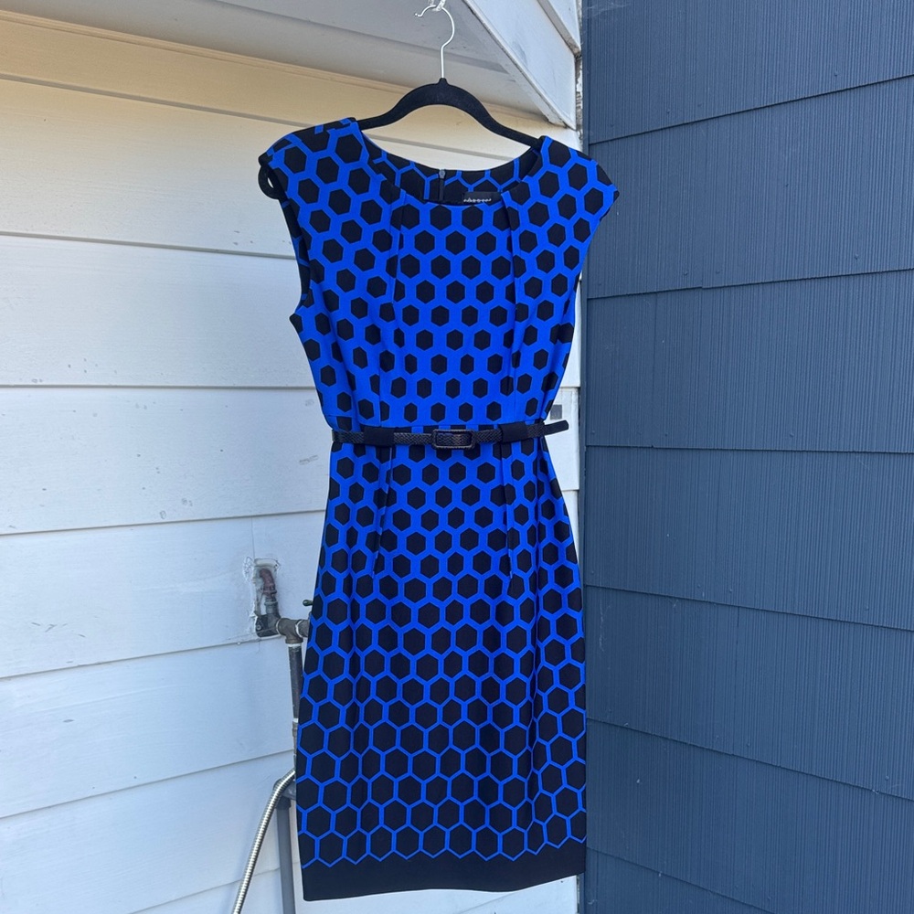 Connected Apparel Blue and Black Hexagon Wiggle Dress